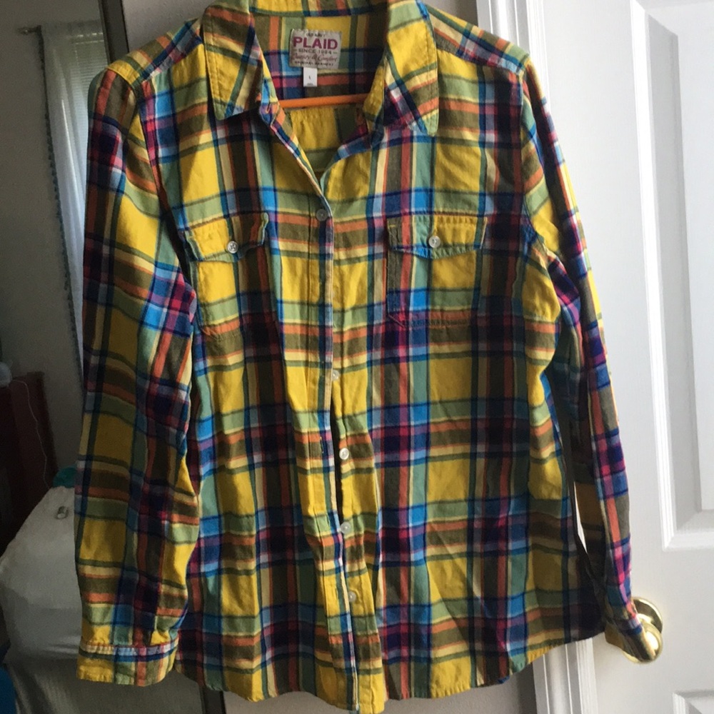 Sale 🎈Super Soft and Light Yellow Plaid Shirt